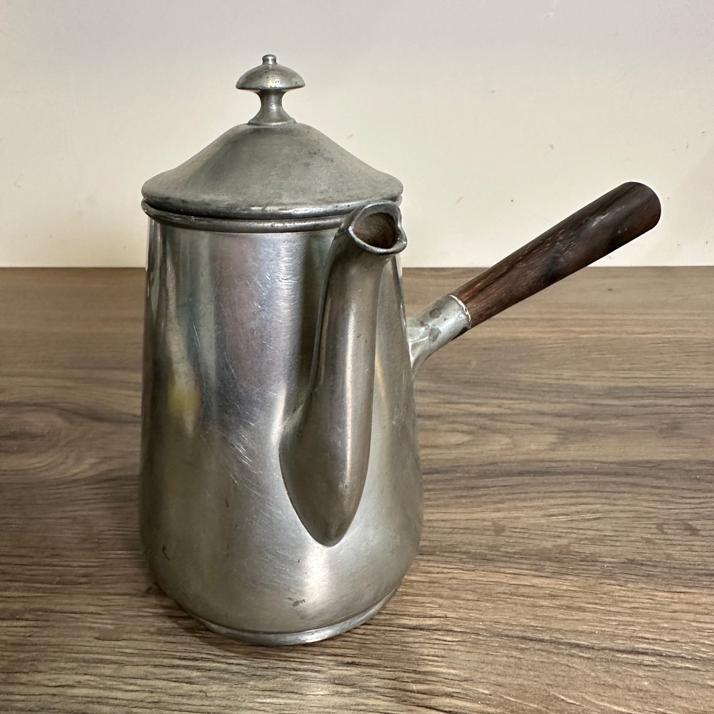 Pewter by Rice Chocolate Pot Wood Handle Bernard Rice Farmhouse Colonial 347 USA